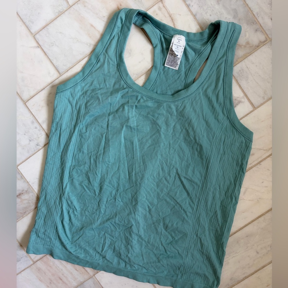 old Navy workout tank -xl